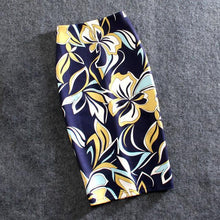 Load image into Gallery viewer, 2019 Women Skirts Casual Print Flowers Pencil Skirt Stretchy Skirts Plus Size 22 Colors
