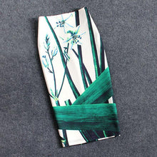 Load image into Gallery viewer, 2019 Women Skirts Casual Print Flowers Pencil Skirt Stretchy Skirts Plus Size 22 Colors
