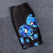 Load image into Gallery viewer, 2019 Women Skirts Casual Print Flowers Pencil Skirt Stretchy Skirts Plus Size 22 Colors
