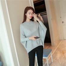 Load image into Gallery viewer, HAO HE SHEN Female winter sweater loose turtleneck sweater 2019 irregular Korean female backing sweater coat thick
